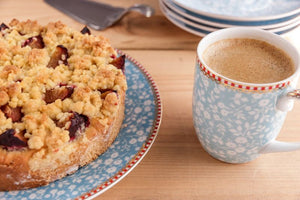 Coffee Cake Recipe - Eat Your Coffee