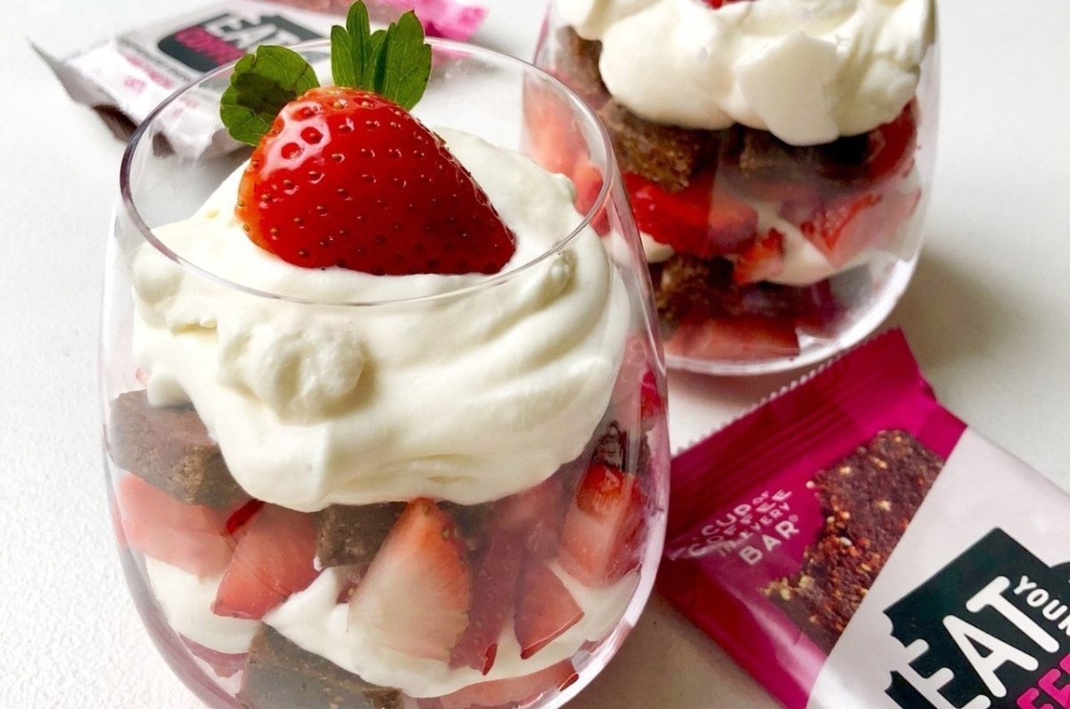 Recipe: Fudgy Mocha Strawberry Trifle